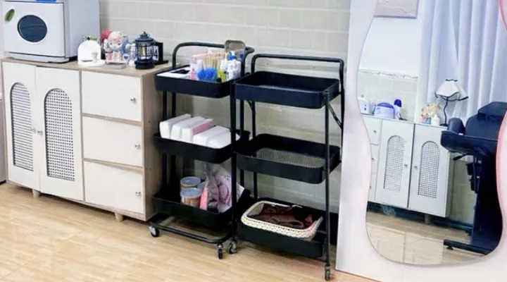 Inside the LENA private waxing room: UV sterilizing cabinet, supply trolleys and mirror